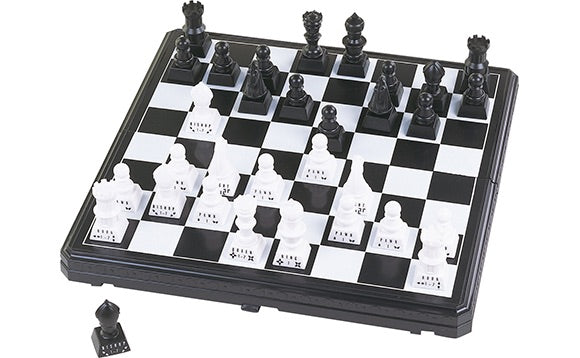Jeu d'échecs d'auto-apprentissage - Right moves - Playwell - Échiquier pleine grandeur - Chaque pièce du jeu montre les mouvements possibles - Échiquier et pièces de jeu